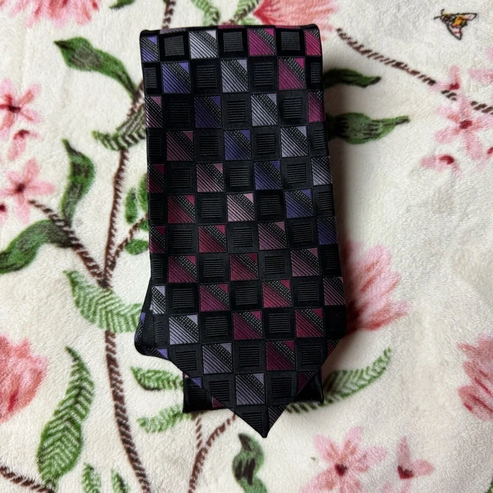 Croft & Barrow Black and Purple Checkered Tie